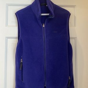 Patagonia women’s fleece vest